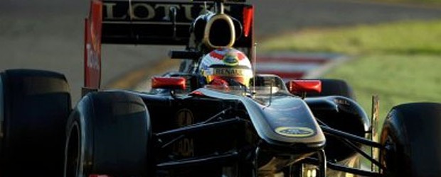 Гран-При Австралии. Петров на подиуме! 1. Феттель Red Bull-Renault 1ч29:30.259 2. Гамильтон McLaren-Mercedes + 22.297 3. Петров Renault + 30.560 Результаты после дисквалификации Зауберов 4. Алонсо Ferrari 5....