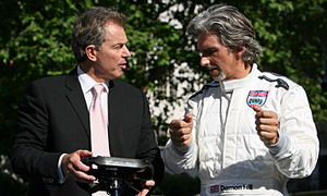 Дэймон Хилл и премьер-министр Великобритании Тони Блэр